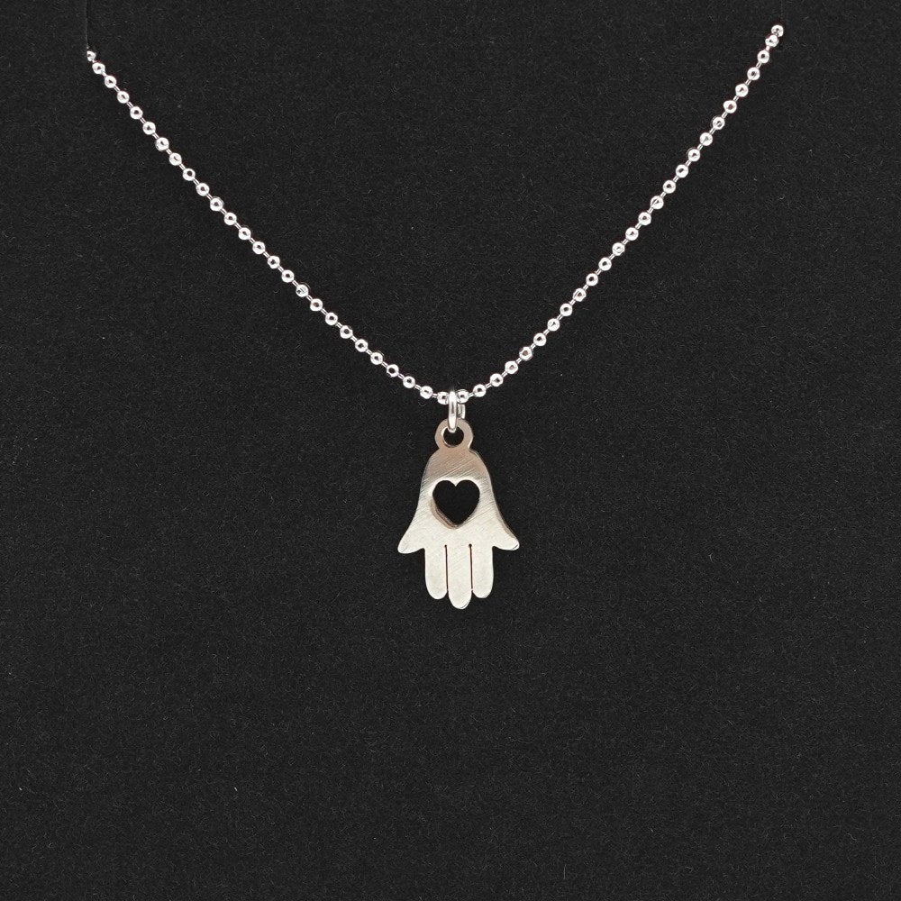 Edelstahl Halskette mit Hand-der-Fatima Anhänger & Herz – Schutz & Liebe vereint